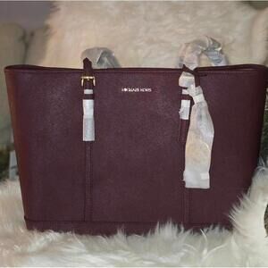 Michael Kors Jet Set Travel Large Saffiano Leather Tote Bag